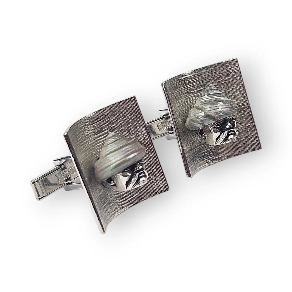 Swank Arts Of The World Cufflinks Venice Man Shell Hat Rhodium Plated Vtg 1961